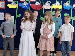 Kochanej Mamie – Dzień Matki w Naszej Szkole